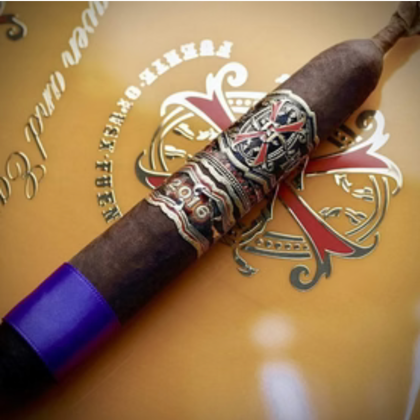 Arturo Fuente OpusX BBMF Maduro (Box of 10 Cigars) | City of Cigars