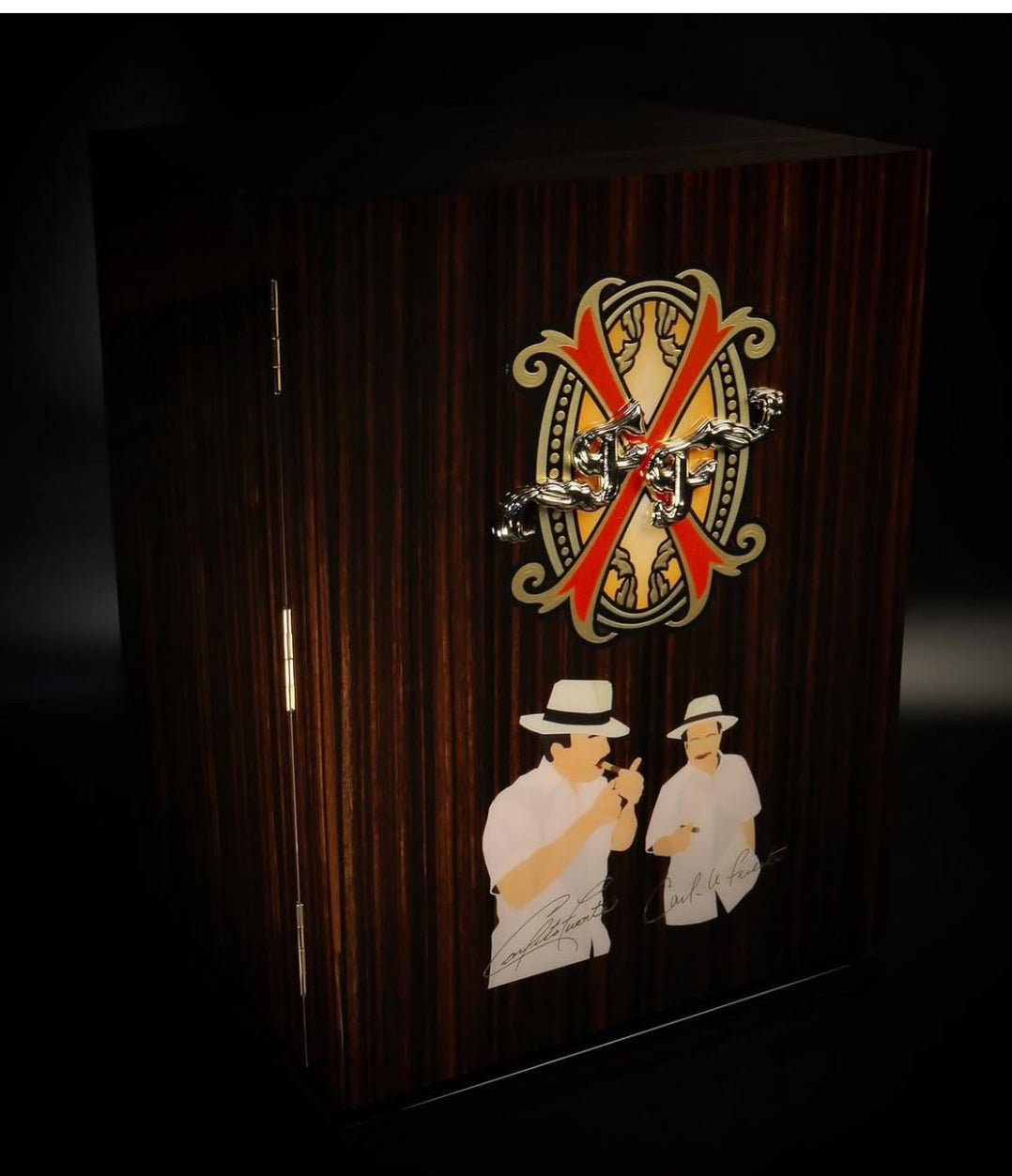 Arturo Fuente OpusX 2024 Rare Black “The Best is Yet to Come” Humidor set