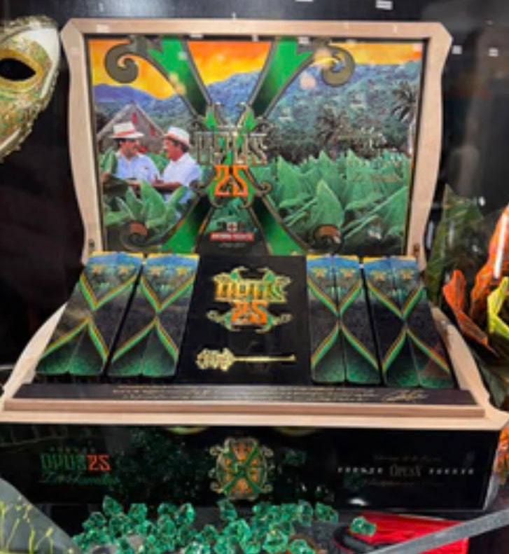 Arturo Fuente Opus X 25th Anniversary Perfecto OpusX La Familia X to the 25th Power Box Of 20 Cigars