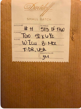 Davidoff Small Batch Series No. 11 (Toro) - 10-Cigar Bundle