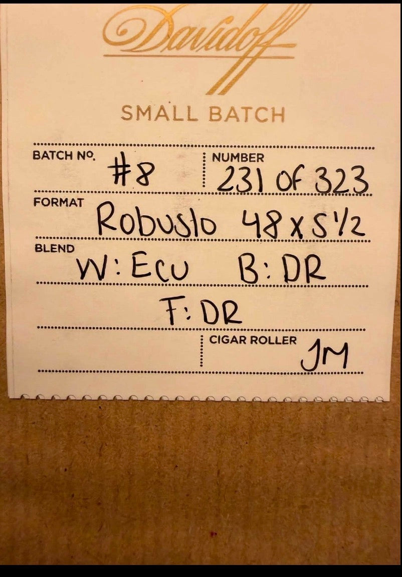 Davidoff Small Batch Series No. 8 (Robusto) - 10-Cigar Bundle