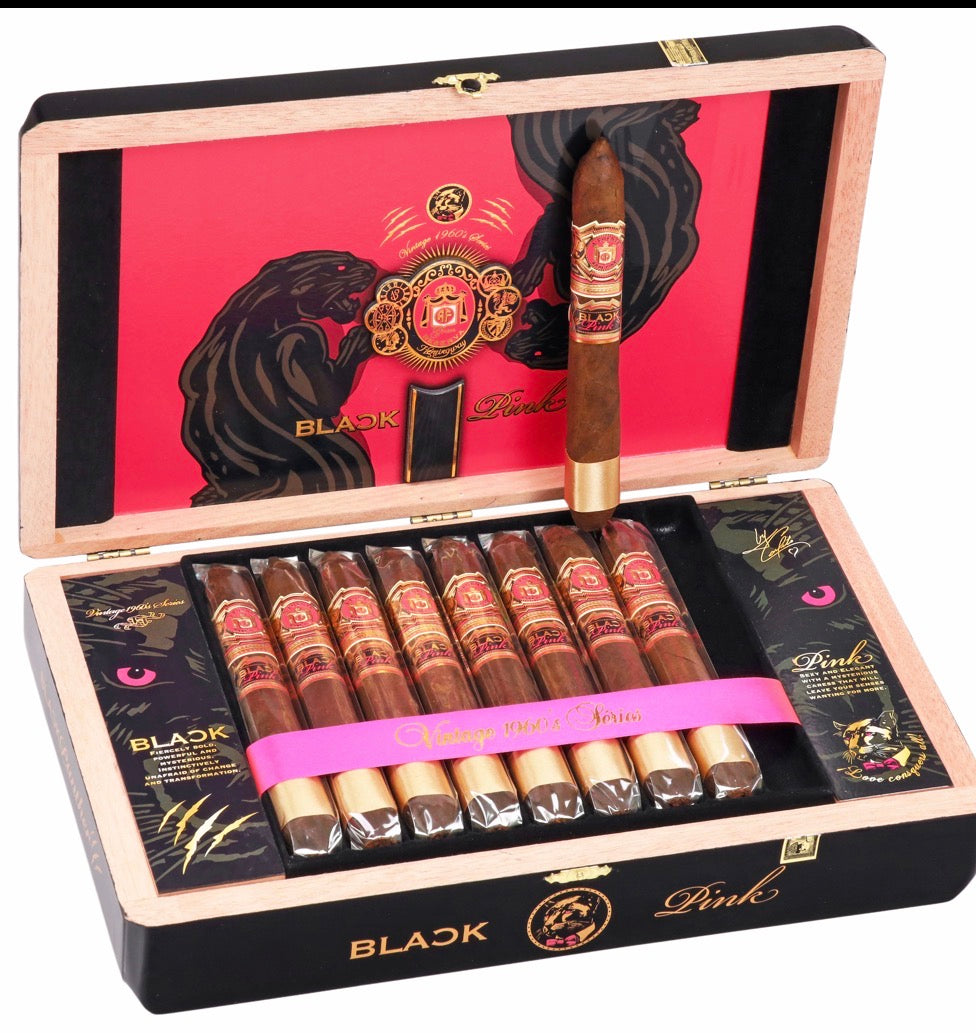 Arturo Fuente Rare Pink VS Black Pink Black Panther 6