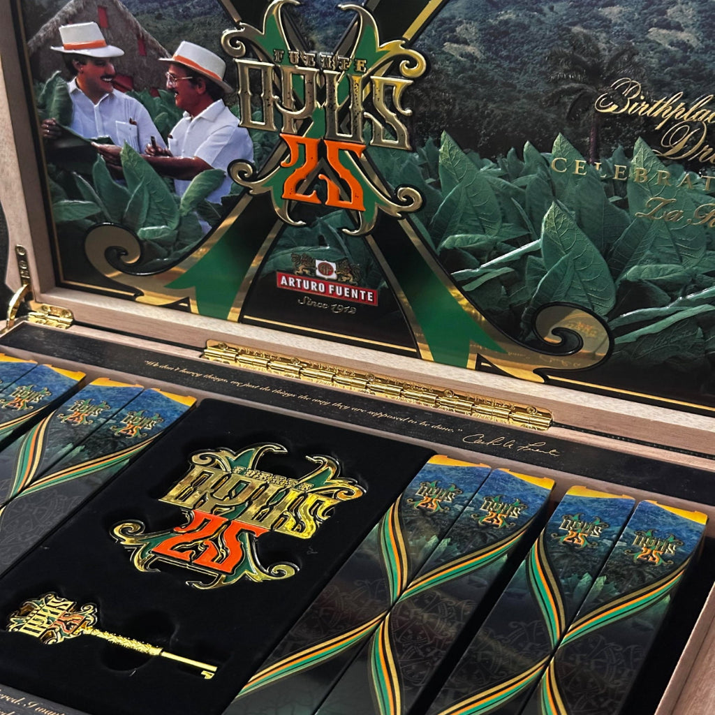 Arturo Fuente Opus X 25th Anniversary Perfecto OpusX La Familia X to the 25th Power 20 Coffins  XX With Cigars